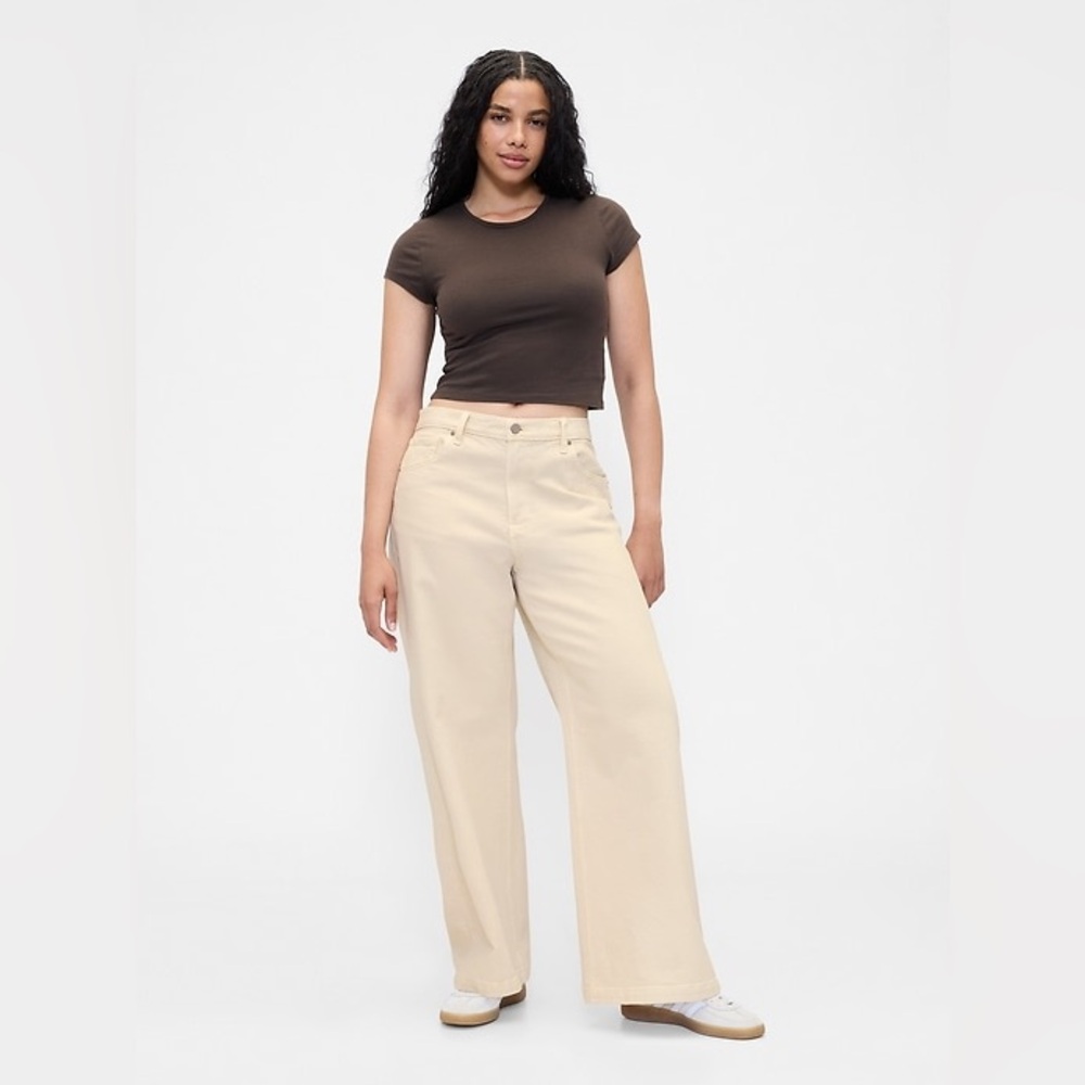 GAP Wide Leg Jeans in Cream size 28 / 6 Short NWT